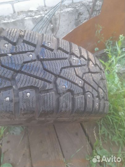 Pirelli Ice Zero 185/65 R15