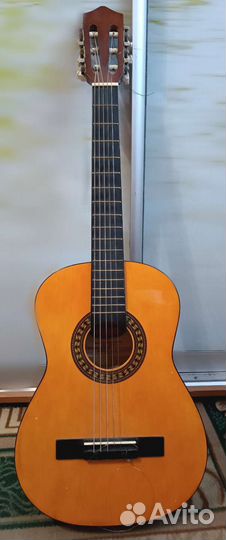 Классическая гитара 1/2 б/у. Stagg C510