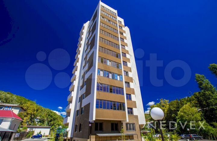 2-к. квартира, 54 м², 4/13 эт.