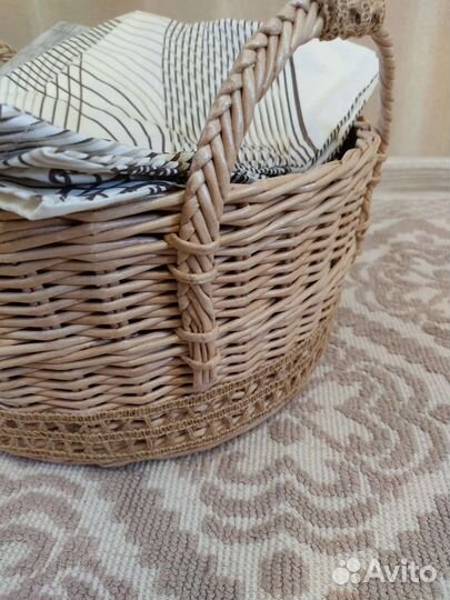Корзина плетёная для белья/хранения