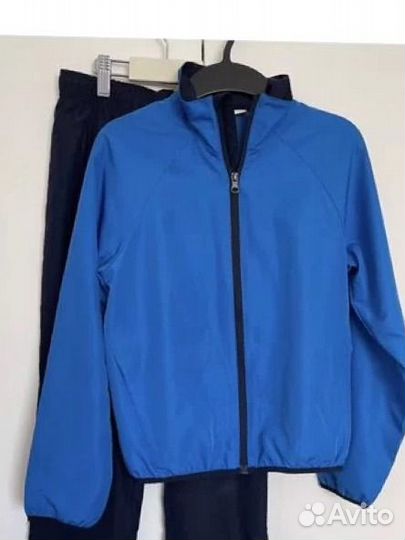 Спортивный костюм и одежда для мальчика 140-152