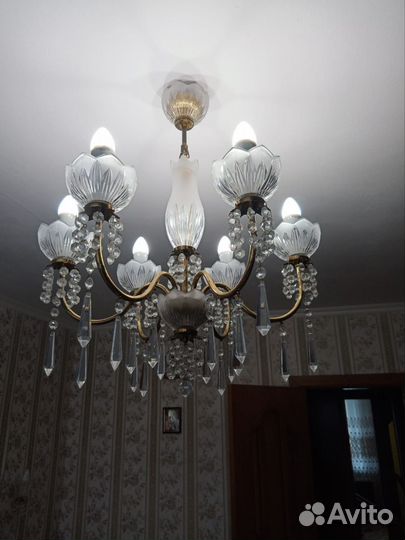 Люстра хрустальная