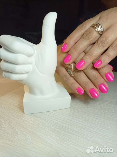 Статуэтка рука