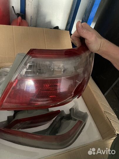 Фара toyota camry 40