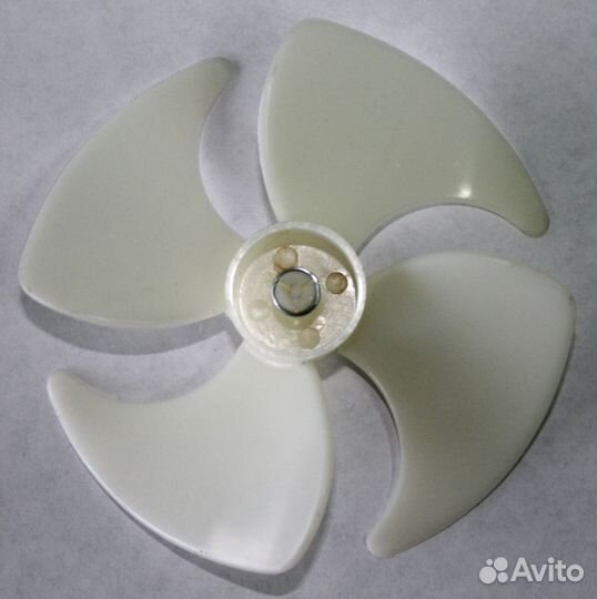 Крыльчатка для холодильного вентилятора диам 100мм