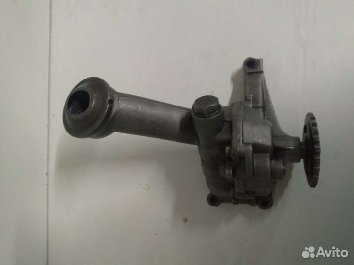 Насос mercedes масляный E class