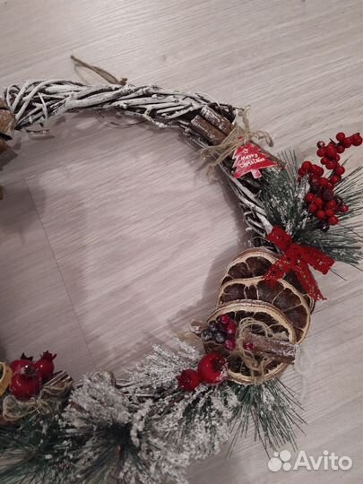 Новогодний венок ручной работы, 29см диаметр