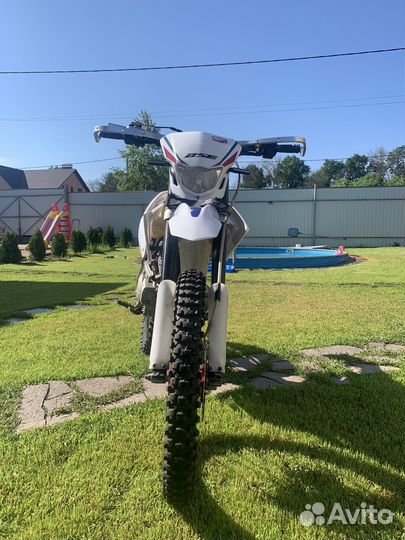 BSE Z3 Y