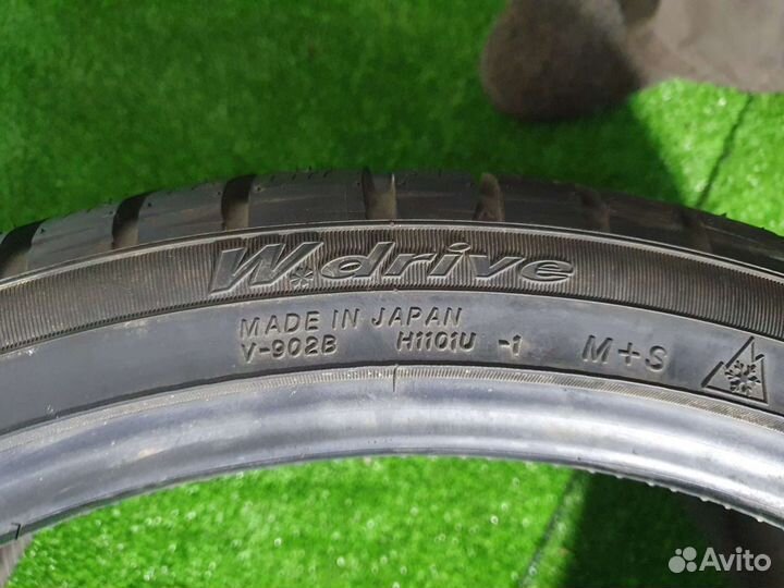 Yokohama W.Drive 295/30 R22