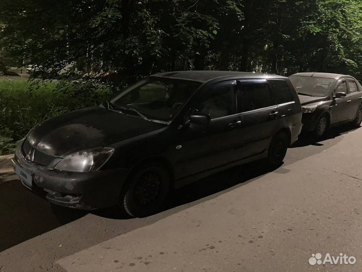 Mitsubishi Lancer 2.0 МТ, 2004, битый, 263 600 км