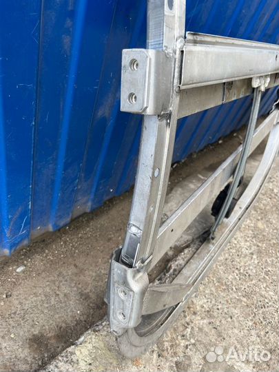 Каркас двери передний левый Smart Fortwo 1 0.6