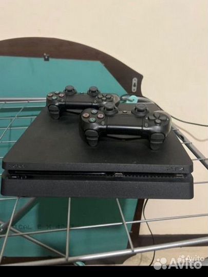 Sony PS4 slim 1tb