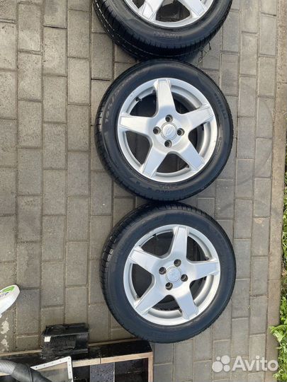 Комплект колес на солярис Pirelli Cinturaro P1