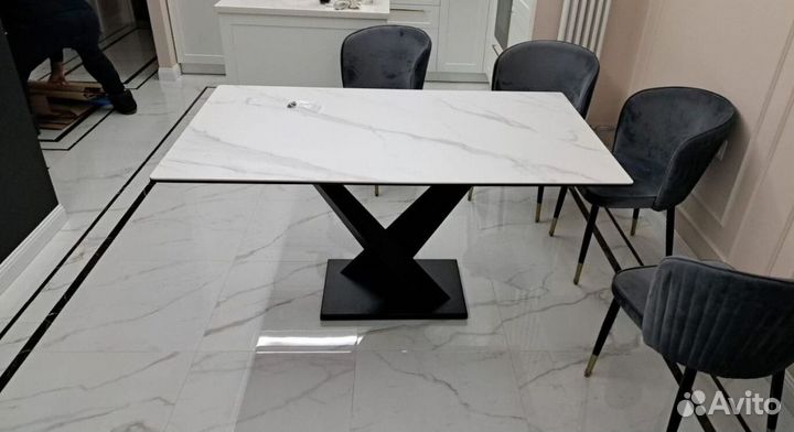 Стол из керамогранита STK-21472