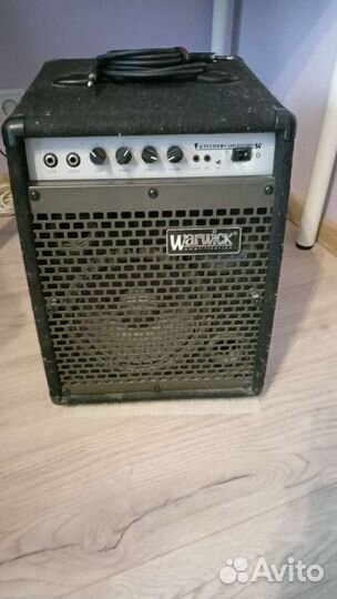 Комбоусилитель Warwick BC20