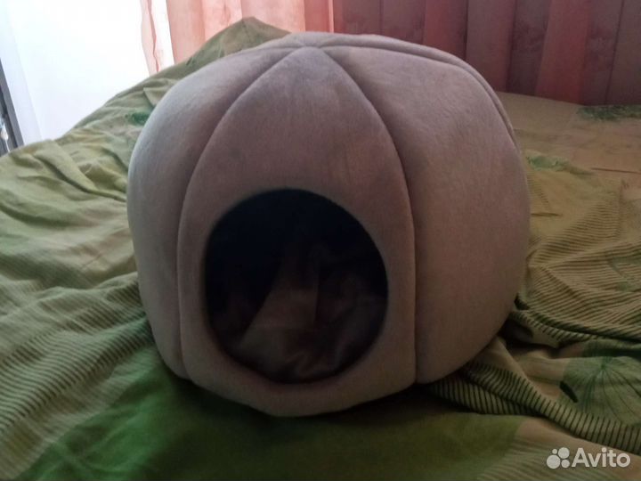 Домик для кошки или мелкой собаки35*30