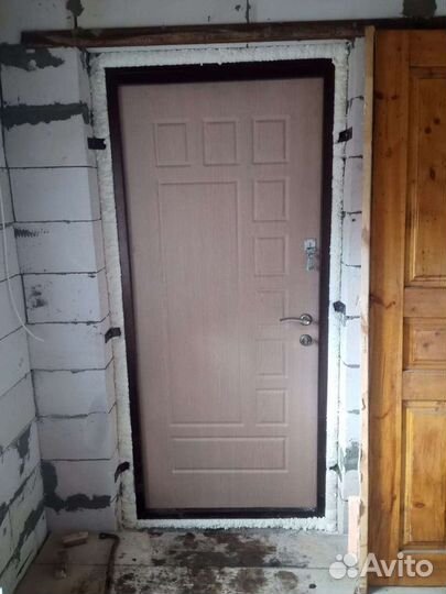 Дверь металлическая