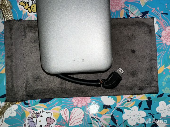 Bork повербанк