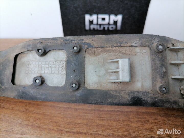 Ручка Мицубиси Аутлендер Аиртрек 1 Outlander CU FL