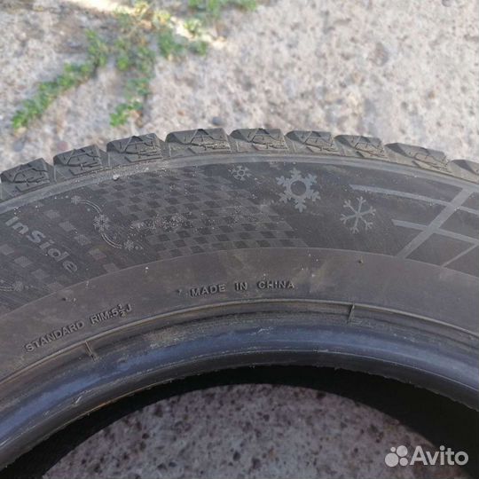 Habilead SnowShoes AW33 185/65 R15 88H