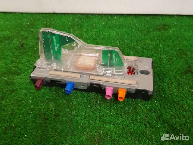 Volvo XC90 2015- XC60 антена