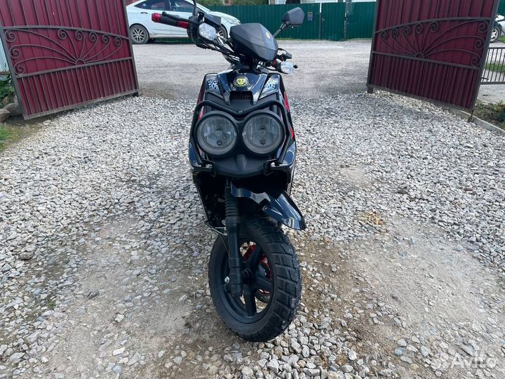 Продам скутер Vento Smart 2