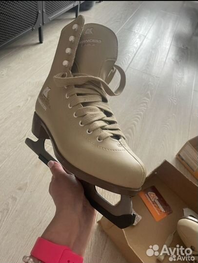 Коньки princess