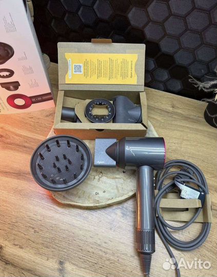 Фен Dyson 1:1 с бесплатной доставкой