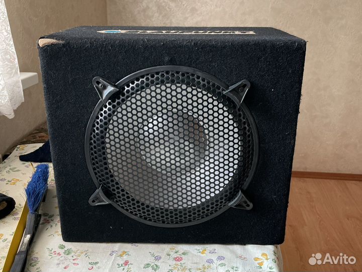 Сабвуфер blaupunkt GTb 1200sc