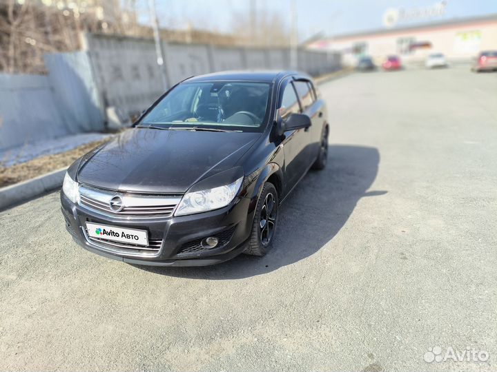 Opel Astra 1.6 МТ, 2011, 178 000 км