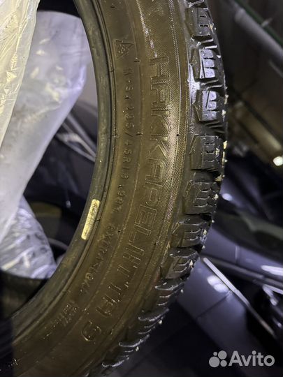 Nokian Tyres Hakkapeliitta 9 235/45 R18