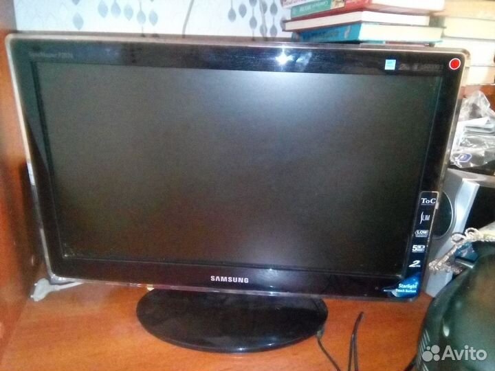 Монитор samsung SyncMaster P2070