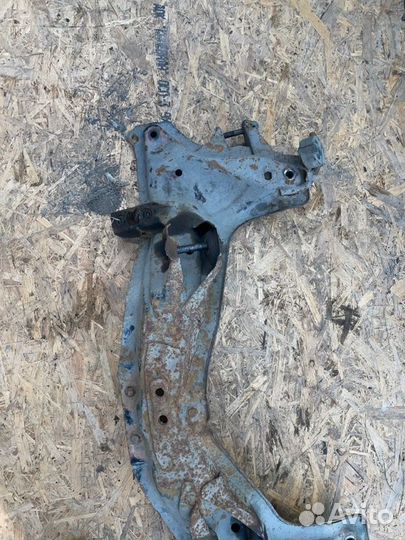 Подрамник задний Honda Cr-V III 2.4 I-vtec 2008