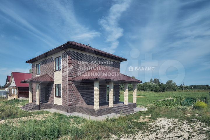 Дом 231,5 м² на участке 15 сот.