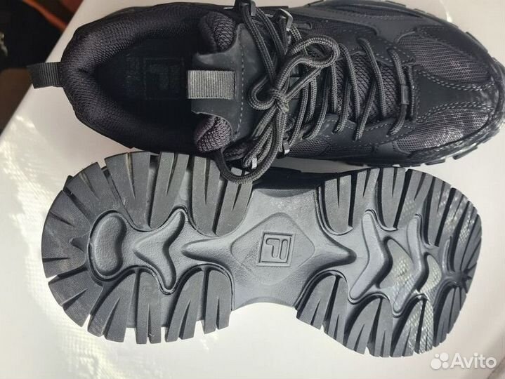Кроссовки Fila оригинал