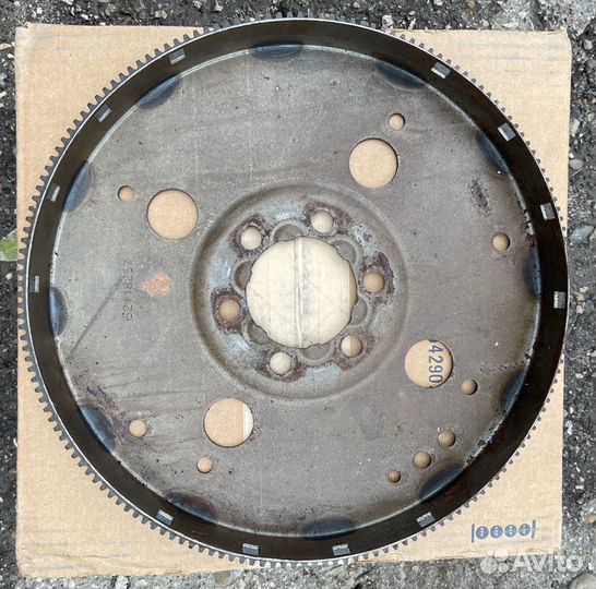 Маховик на jeep grand cherokee WJ