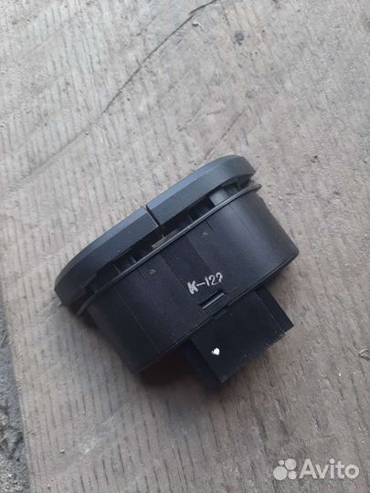 Кнопка обогрева сидений Ваз LADA Vesta 1.6 21129