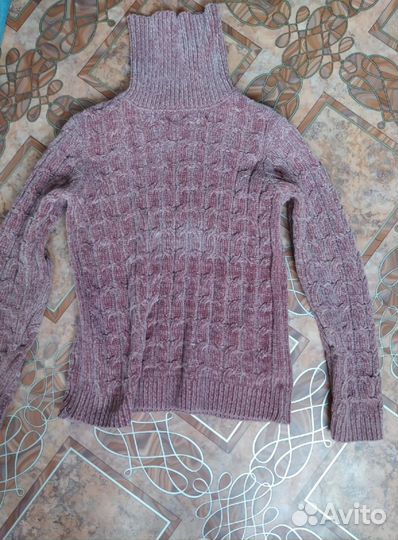 Свитер