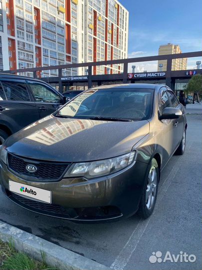 Kia Cerato 2.0 AT, 2010, 310 000 км