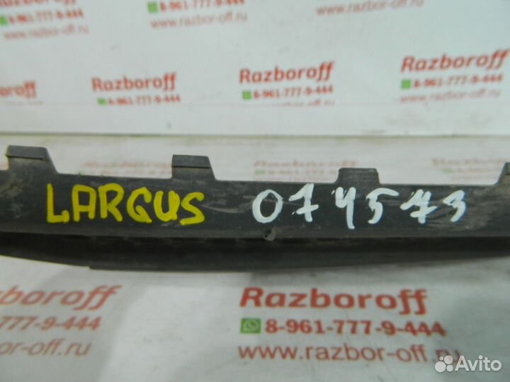 Решетка радиатора LADA Largus c 2011 года