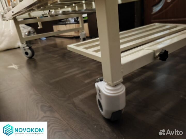 Медицинская кровать механическая