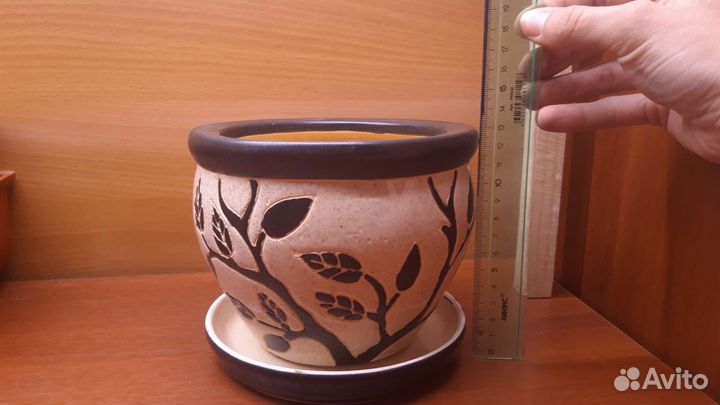 Горшок керамический (красивое)