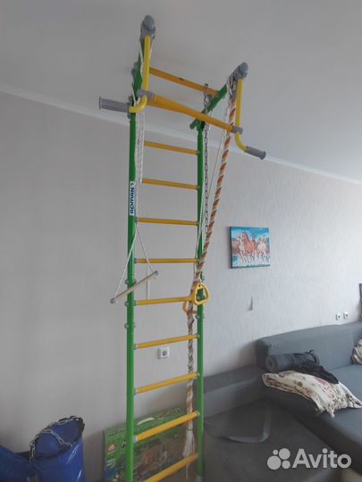 Детская шведская стенка