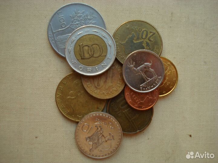 Набор 10 иностранных монет - все разные