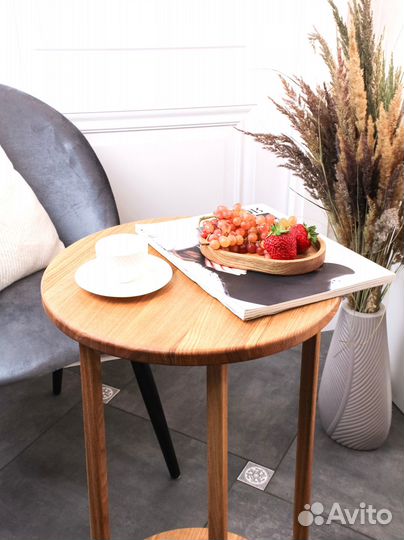 Столик прикроватный из ясеня