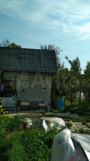 Дача 10 м² на участке 6 сот.