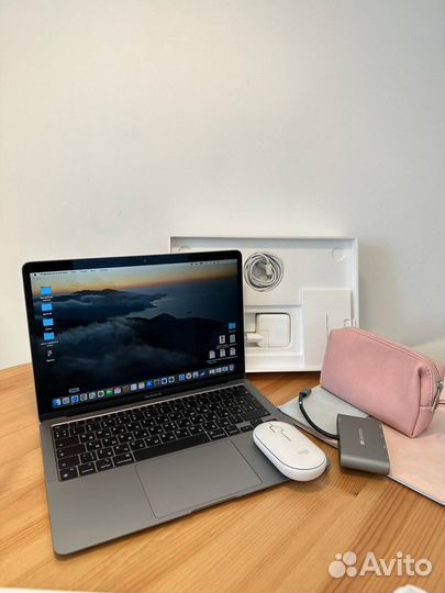 MacBook Air 13 M1 2020 16 GB/1 TB Ростест