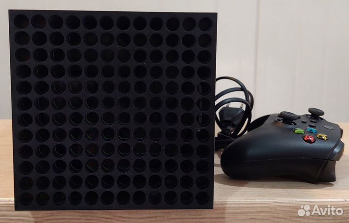 Игровая приставка microsoft xbox series X арт. 558