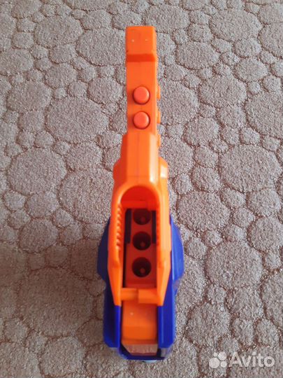 Пистолет Nerf