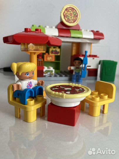 Конструктор Lego Duplo 10834 Пиццерия